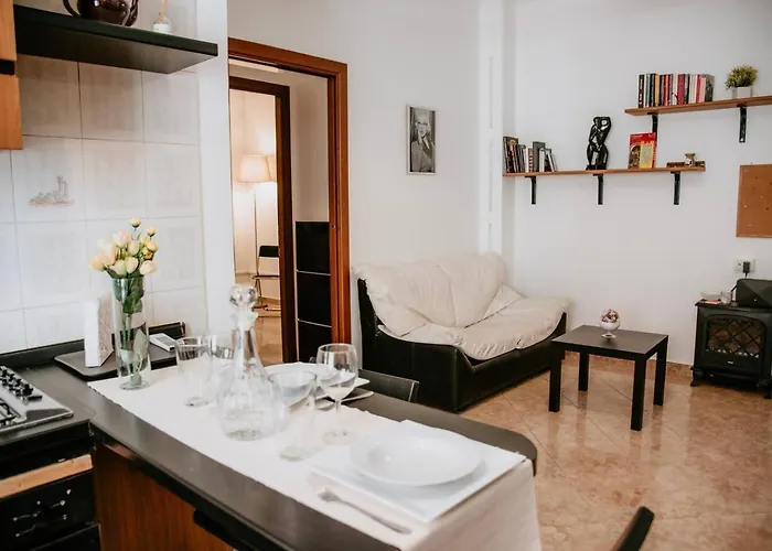 Appartamento Cinemaison - Near Metro - By Viva Domus *