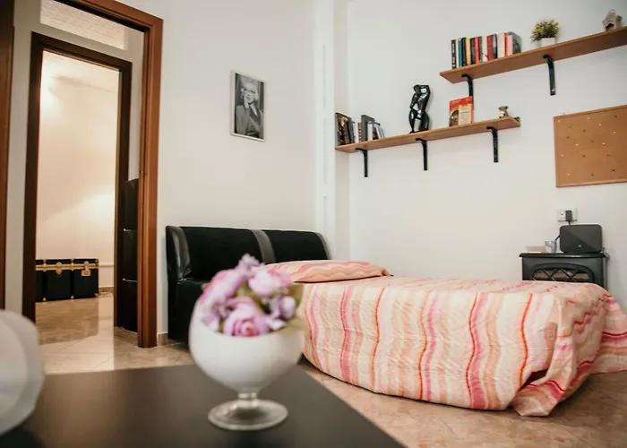 Appartamento Cinemaison - Near Metro - By Viva Domus *