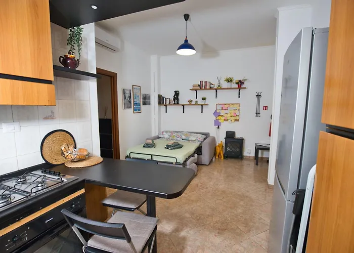 Cinemaison - Near Metro - By Viva Domus * Rome